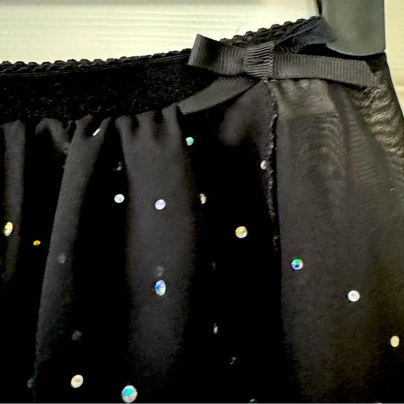 🩰Bundle 2/$12🩰 EUC Ballet dance skirt. Elastic waist - Picture 3 of 5
